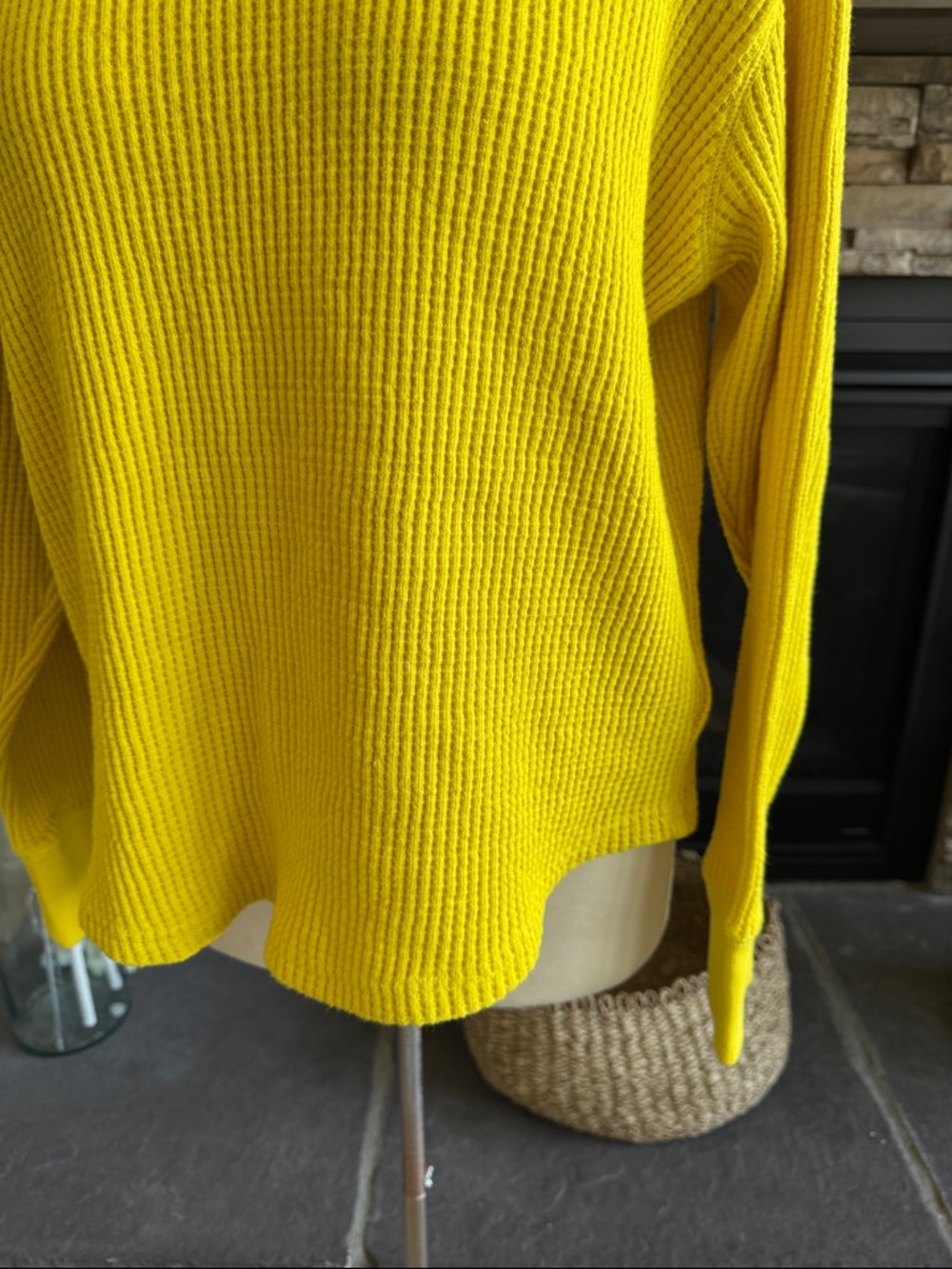 GAP Yellow Ribbed Long Sleeve Crew Thermal Top - Picture 3 of 13